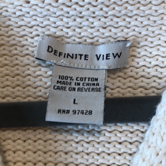 Definite View chunky knit sweater. Size L - Picture 3 of 5